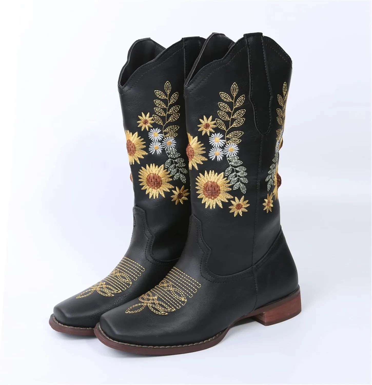 Lausiuoe Cowboy Boots For Women Wide Calf Wide Foot Embroidered Western Knee High Chunky Heel Cowgirl Style Boot Pull-On