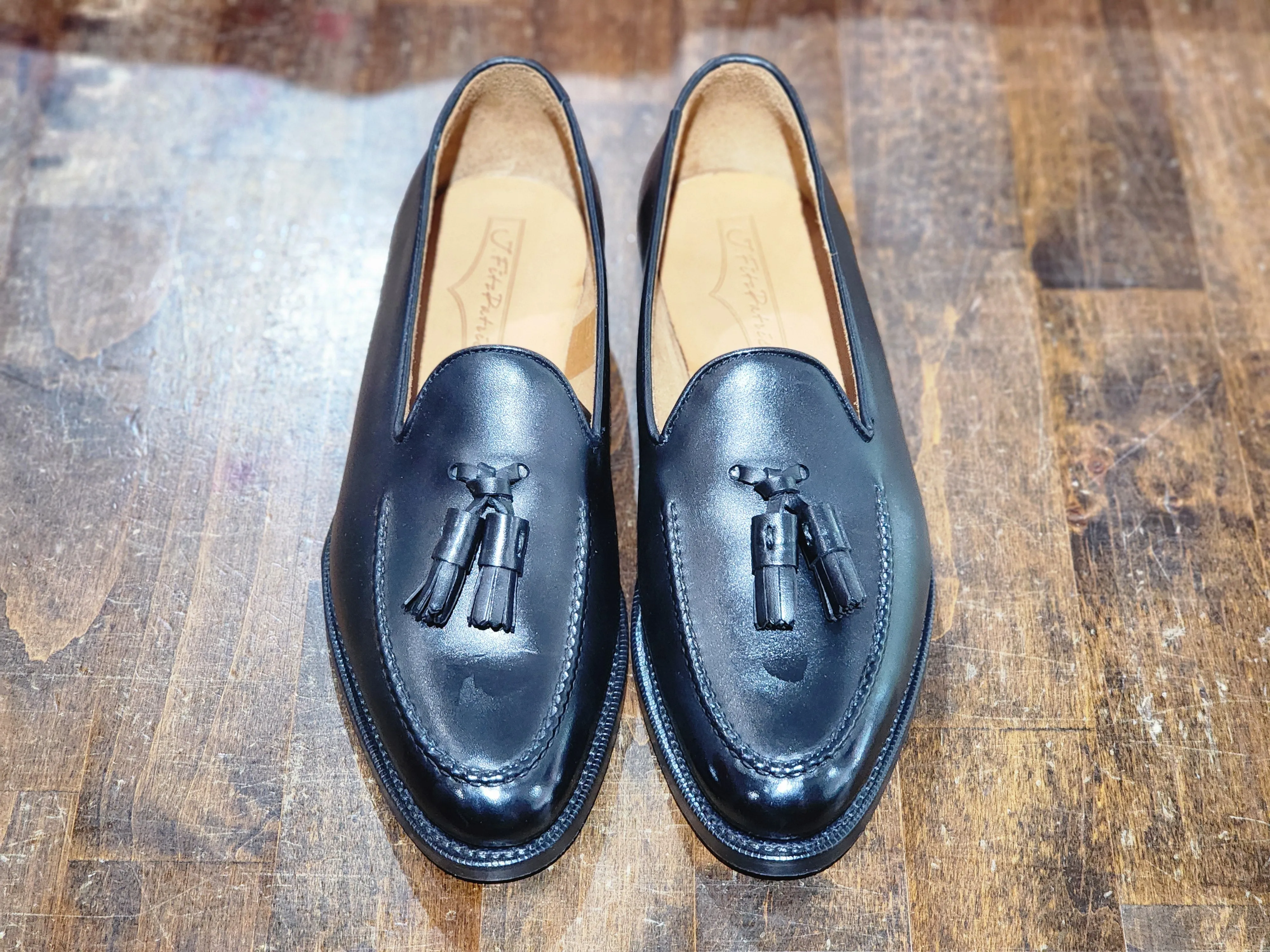 Leschi - Black Calf - SAMPLE - Grade 1